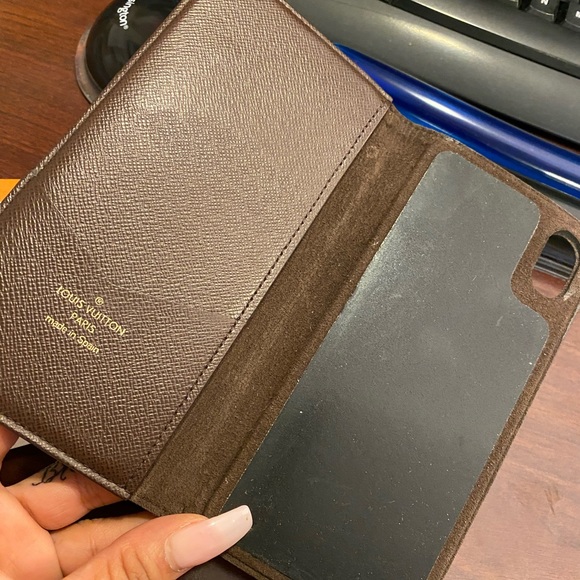 iPhone X Max LV case - Picture 3 of 4